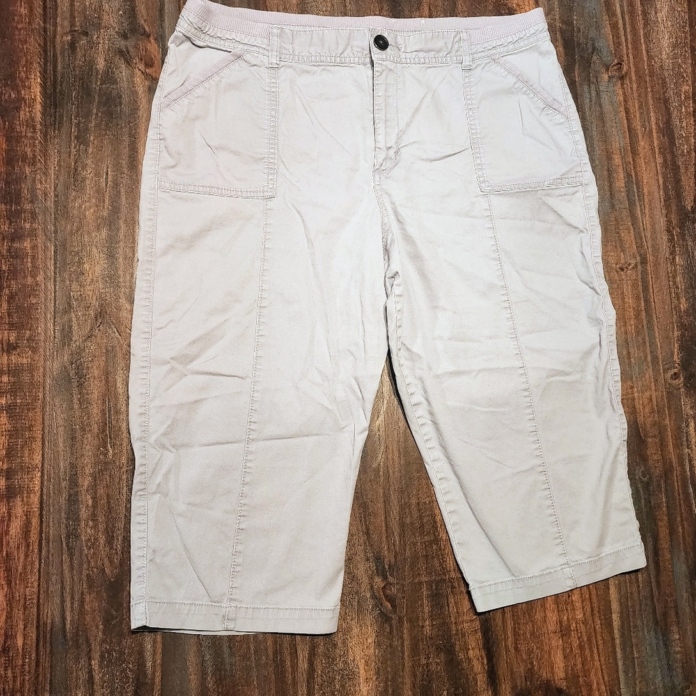 Croft & Barrow Stretch Cropped Gray Pants